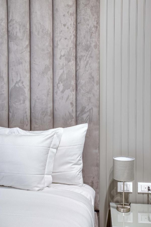Le Suite Del Corso The Smart Boutique Aparthotel By Ospitami Milano Exteriör bild