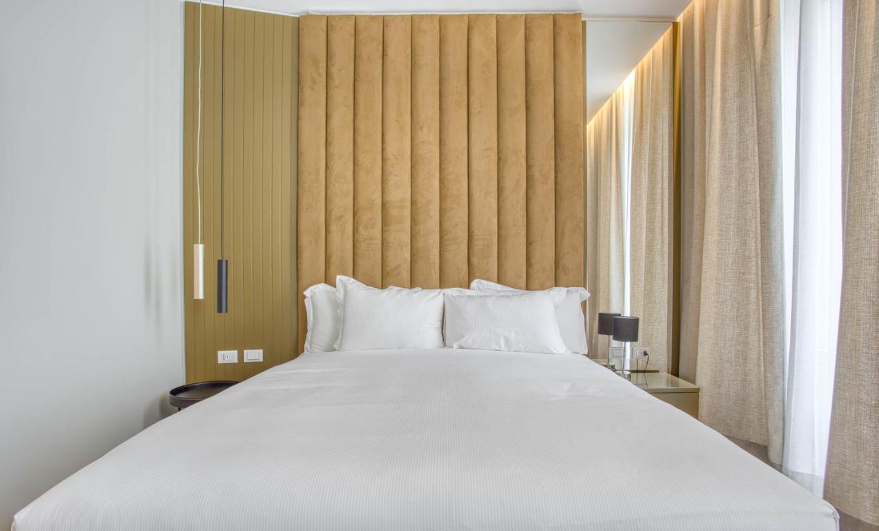 Le Suite Del Corso The Smart Boutique Aparthotel By Ospitami Milano Exteriör bild