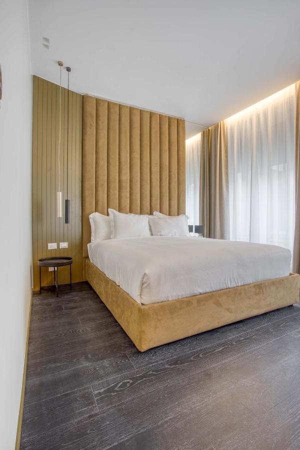 Le Suite Del Corso The Smart Boutique Aparthotel By Ospitami Milano Exteriör bild